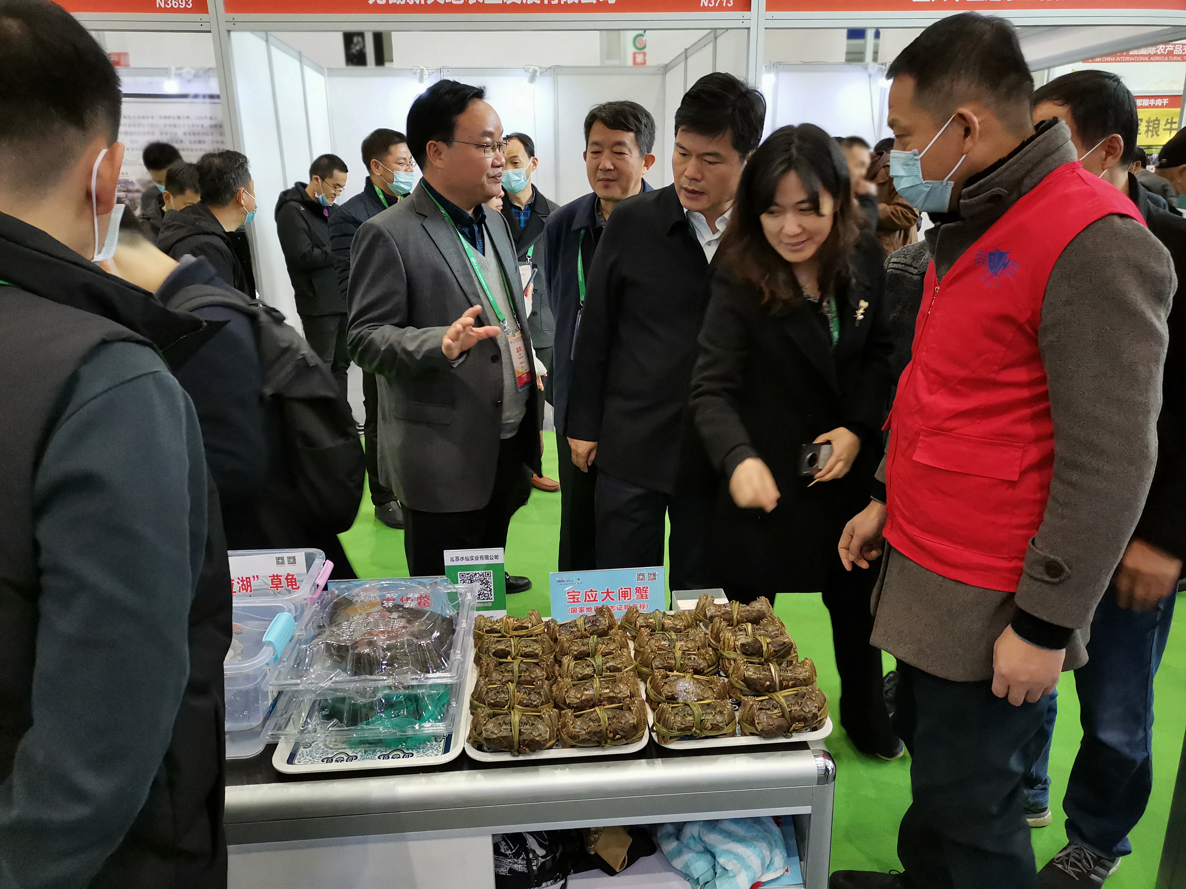 “寶應湖”大閘蟹參加第十八屆中國國際農產品交易會